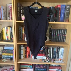 Amazon Ribbed Black Bodysuit (size XL)
